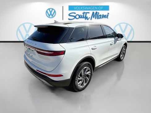 Used 2023 Lincoln Corsair FWD image 7