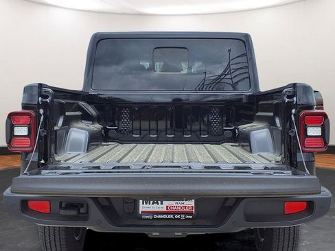 New 2026 Jeep Gladiator Sport AWD/4WD image 12