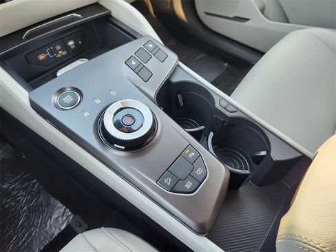 New 2026 Kia Sportage EX image 15