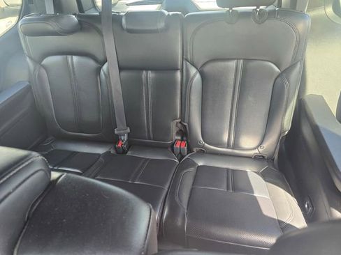 Used 2022 Jeep Wagoneer Series I RWD image 11
