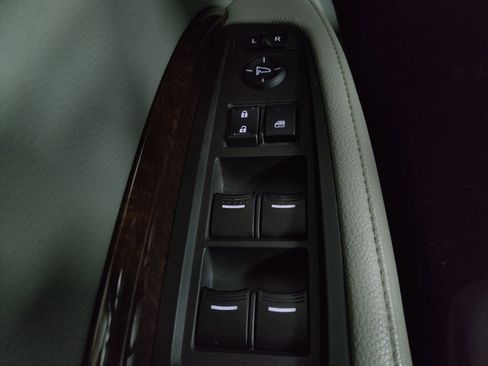 Used 2018 Acura MDX FWD image 27