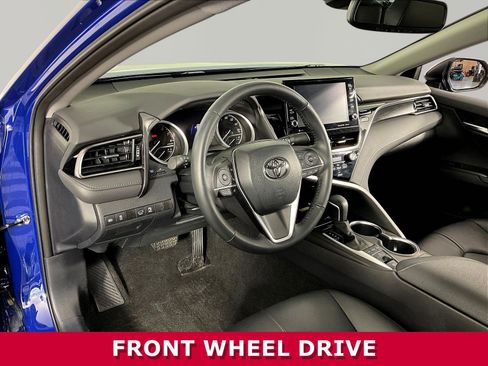 Used 2024 Toyota Camry XLE FWD image 17