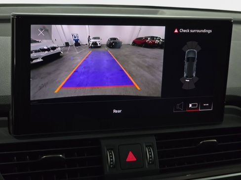 Used 2023 Audi Q5 2.0T Premium w/ Convenience Package image 22