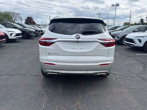 Used 2021 Buick Enclave Essence w/ Sound and Sites Package AWD/4WD image 6