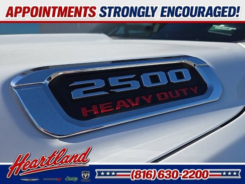 Used 2021 RAM 2500 Big Horn w/ Level 1 Equipment Group AWD/4WD image 18