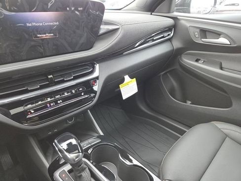 New 2026 Buick Envista Avenir image 33