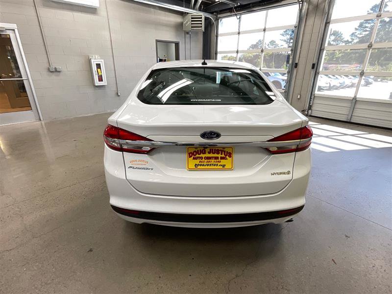 Used 2018 Ford Fusion S FWD image 4