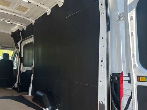 Used 2023 Ford E-Transit 148 High Roof Extended w/ Load Area Protection Package RWD image 24