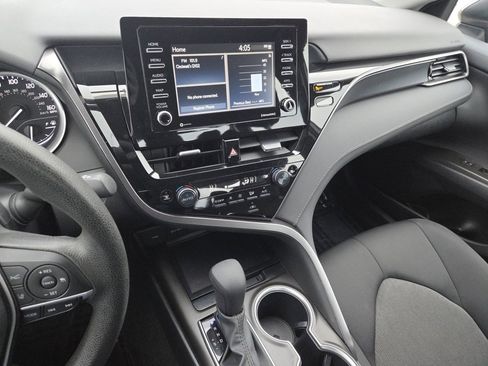 Used 2023 Toyota Camry LE w/ Convenience Package image 28
