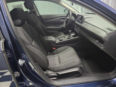 Used 2024 Honda Accord EX image 5