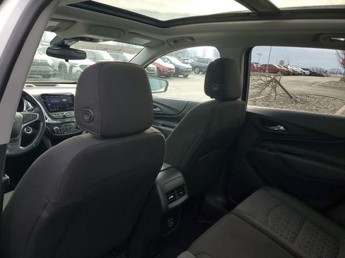 Used 2022 Chevrolet Equinox LT w/ LT True North Edition image 11