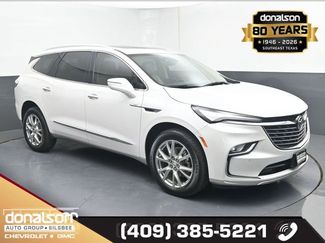 Used 2023 Buick Enclave Essence w/ Experience Buick Package FWD video 1