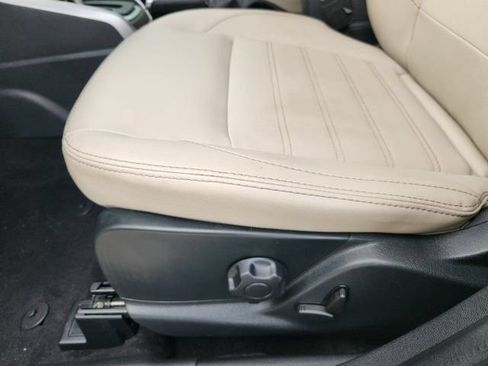 Used 2021 Ford EcoSport Titanium FWD image 24