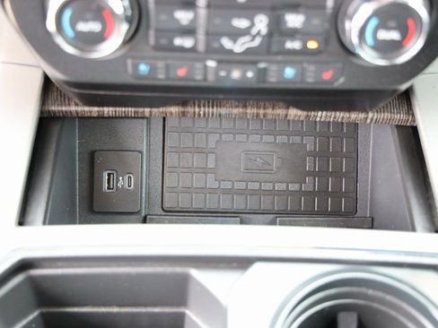 Used 2021 Ford F250 Lariat w/ Lariat Ultimate Package image 21