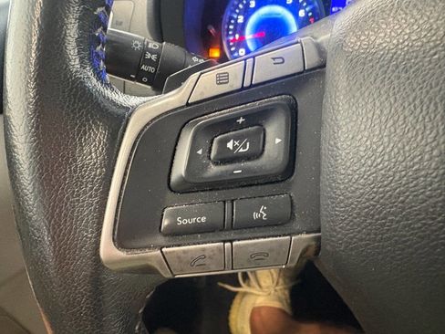 Used 2015 Subaru Crosstrek 2.0i Premium image 20