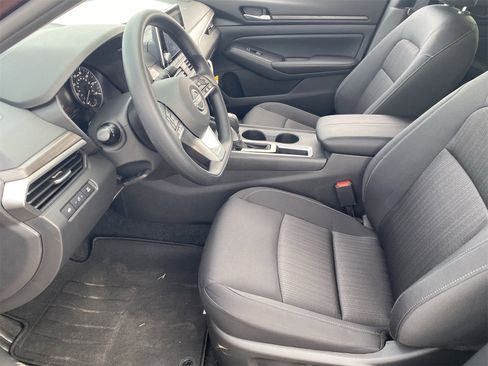 New 2025 Nissan Altima 2.5 SV image 20