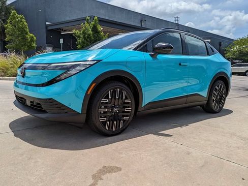 New 2026 Nissan Leaf Platinum+ FWD image 10