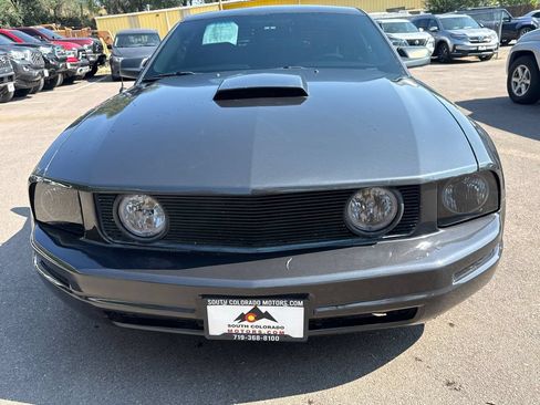Used 2007 Ford Mustang GT Premium RWD image 2