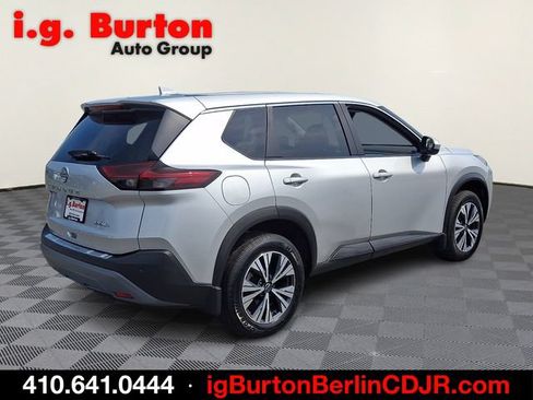 Used 2023 Nissan Rogue SV AWD/4WD image 6