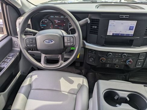 Used 2026 Ford F250 XL AWD/4WD image 16