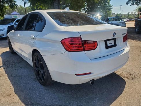 Used 2015 BMW 320i Sedan RWD image 5