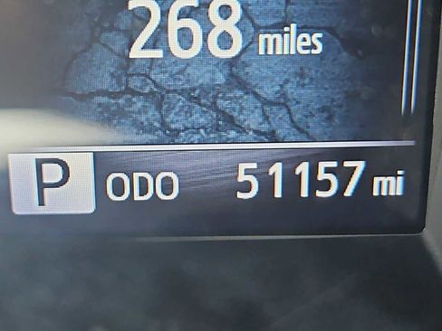 Used 2022 Toyota Tacoma TRD Sport image 10