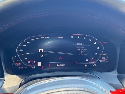 Used 2021 BMW M4 Coupe w/ Executive Package RWD image 14