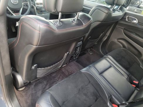 Used 2018 Jeep Grand Cherokee Trailhawk image 18