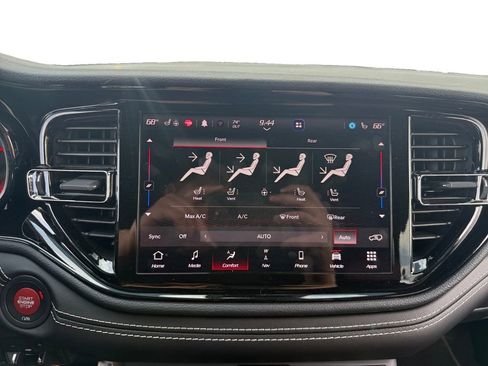 Used 2021 Dodge Durango SRT Hellcat w/ Technology Group AWD/4WD image 20