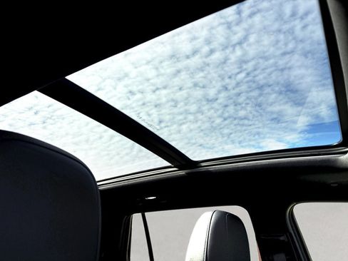 New 2026 Chevrolet Equinox LT w/ Safety and Technology Package image 11