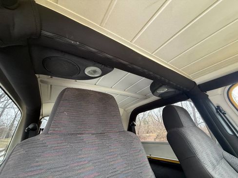 Used 2004 Jeep Wrangler 4WD image 52