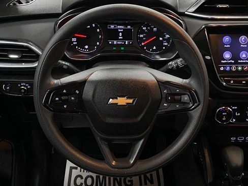 Used 2022 Chevrolet TrailBlazer LT w/ Convenience Package AWD/4WD image 14