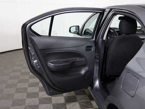 Used 2023 Mitsubishi Mirage G4 ES image 17