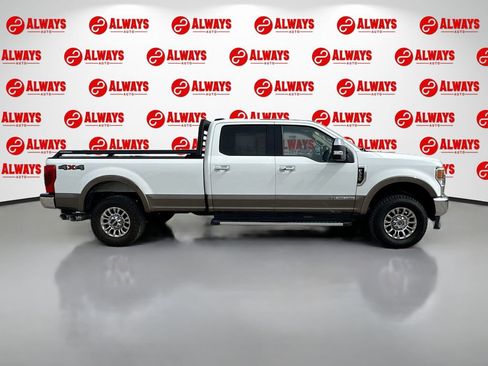Used 2022 Ford F350 Lariat w/ Lariat Ultimate Package image 4