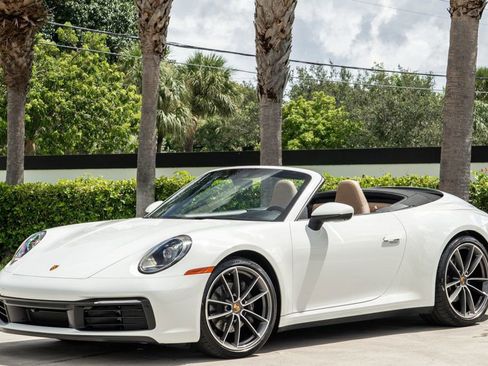 Used 2022 Porsche 911 Carrera image 1
