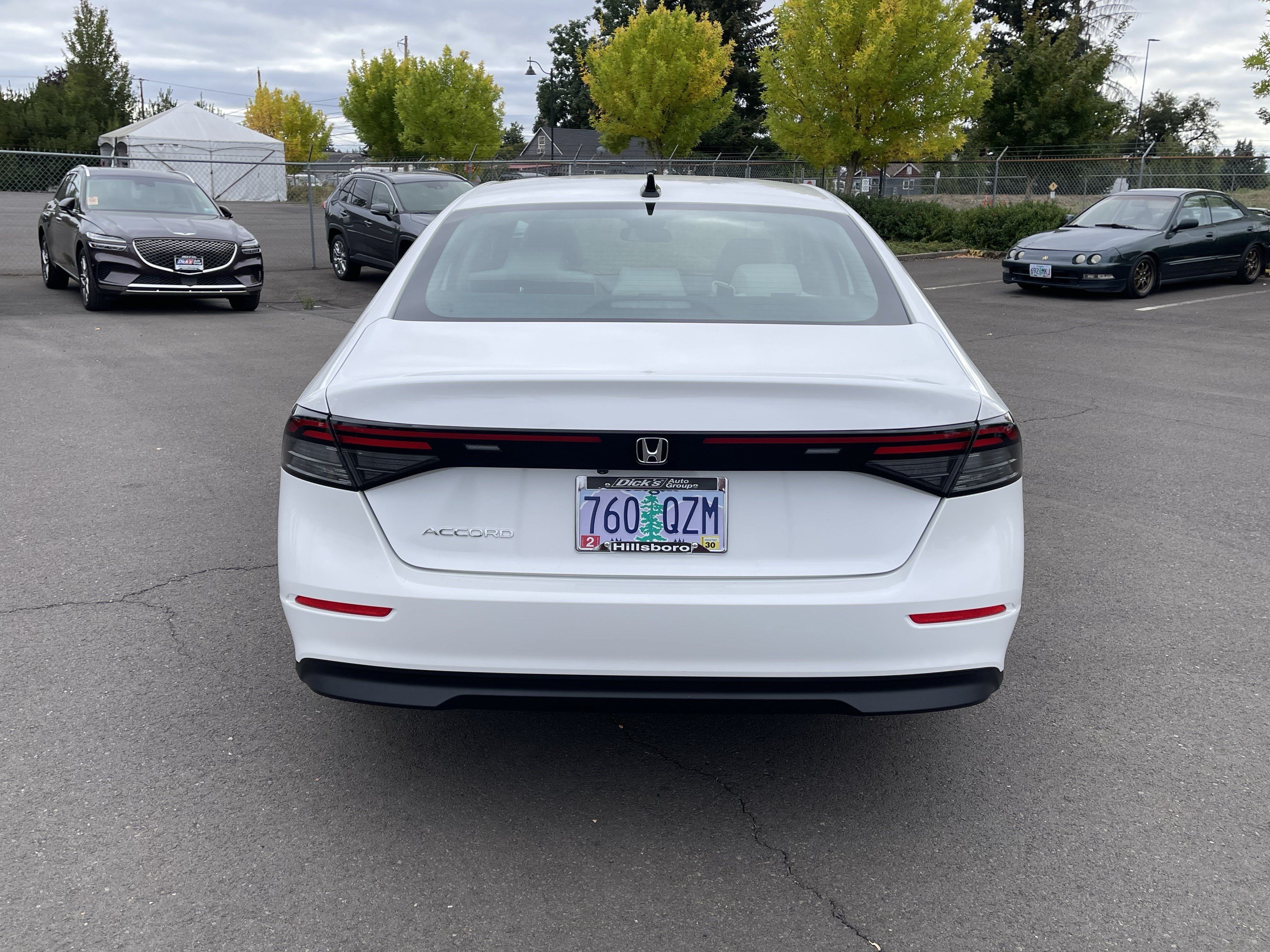 Used 2025 Honda Accord SE image 4