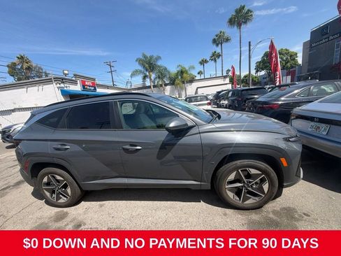 Used 2025 Hyundai Tucson SEL AWD/4WD image 3