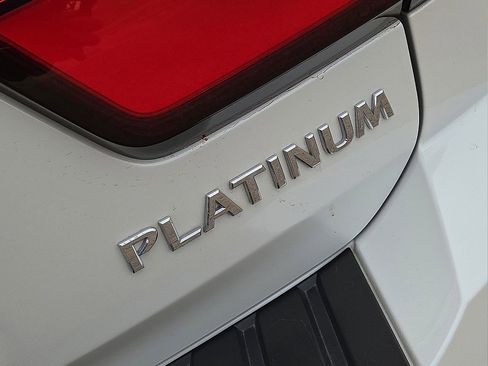 Used 2024 Nissan Armada Platinum w/ Captain's Chairs Package image 13