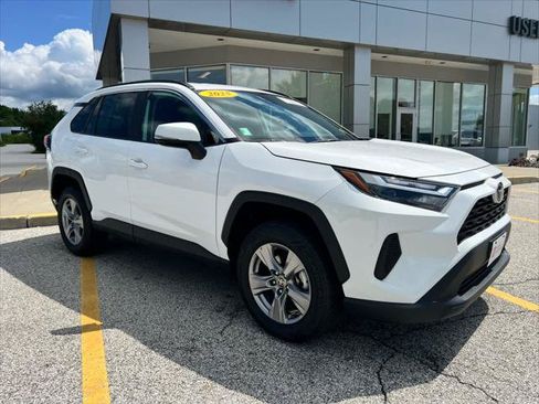 Certified 2025 Toyota RAV4 XLE AWD/4WD image 1