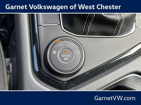 New 2026 Volkswagen Taos SE AWD/4WD image 28