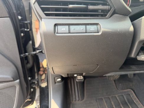 Used 2023 Nissan Altima 2.5 SR w/ SR Premium Package FWD image 16