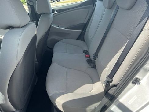 Used 2013 Hyundai Accent GLS FWD image 20