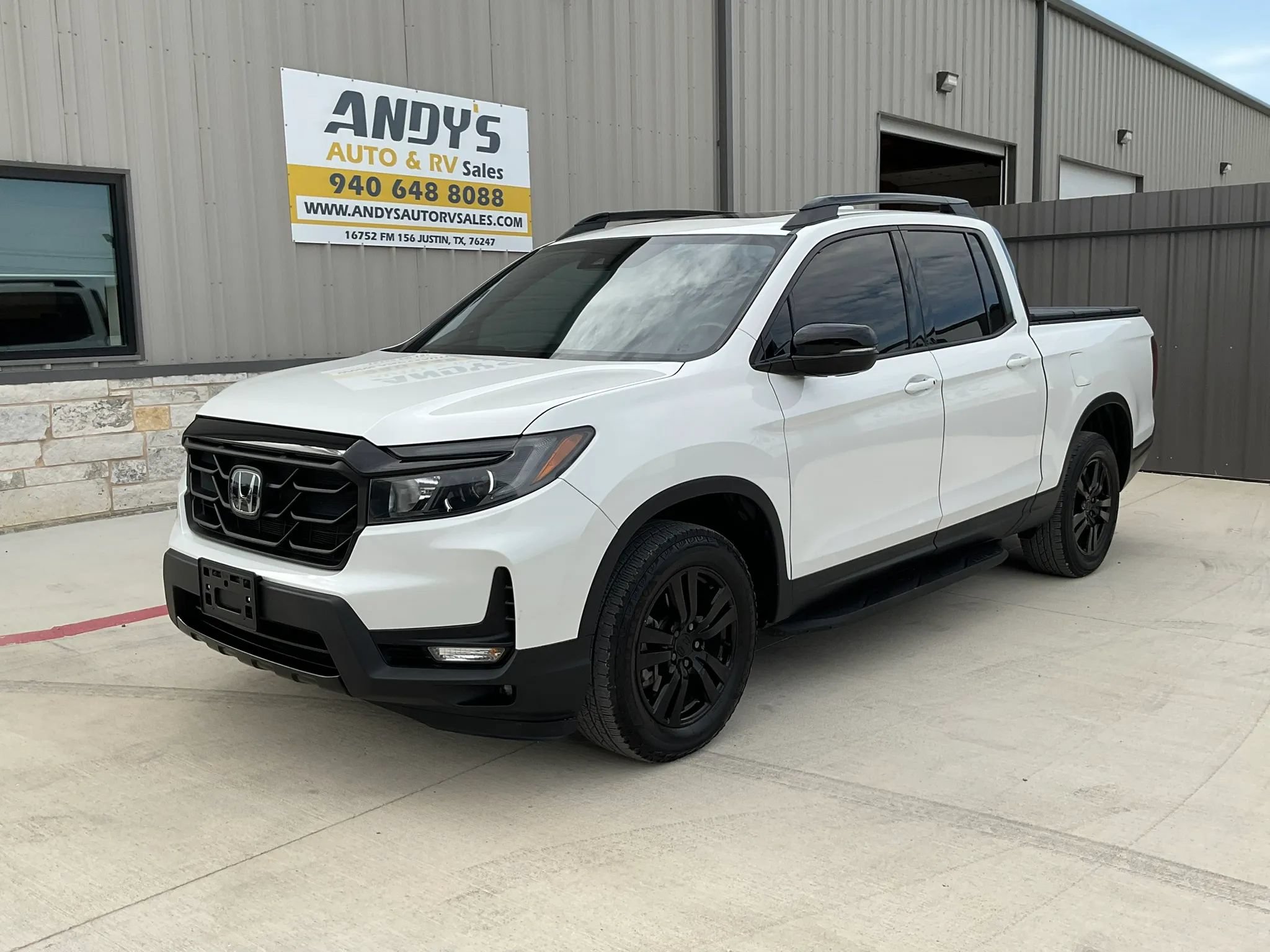 Used 2021 Honda Ridgeline Black Edition image 4