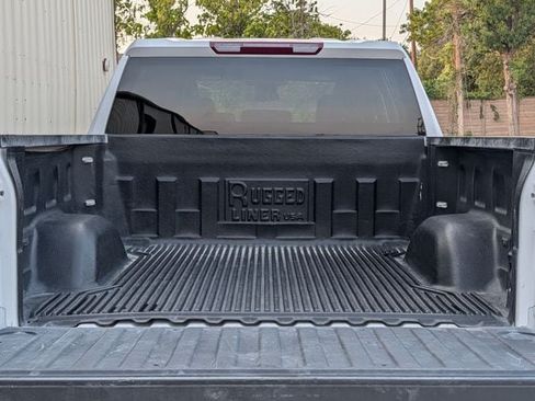 Used 2025 Chevrolet Silverado 1500 LT AWD/4WD image 27