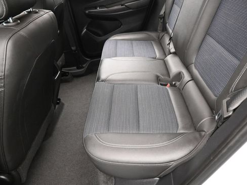 Used 2025 Buick Envista Preferred FWD image 29