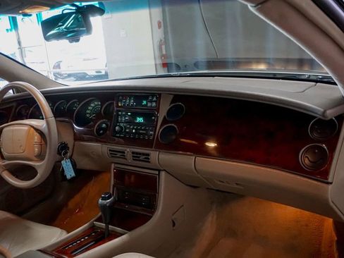 Used 1997 Buick Riviera Supercharged Coupe image 30