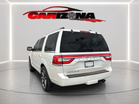 Used 2017 Lincoln Navigator Reserve AWD/4WD image 8
