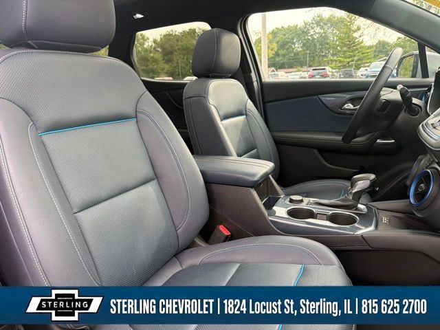 Used 2023 Chevrolet Blazer RS w/ Driver Confidence II Package AWD/4WD image 12