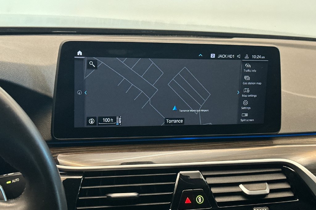 Used 2023 BMW 530e w/ Executive Package RWD image 18