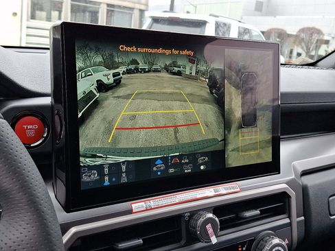 New 2026 Toyota 4Runner TRD Off-Road Premium image 13